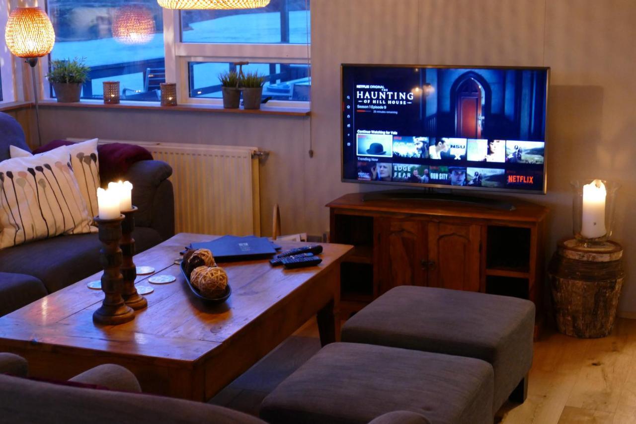 Lax-A Asgardur Cottages Selfoss Bagian luar foto