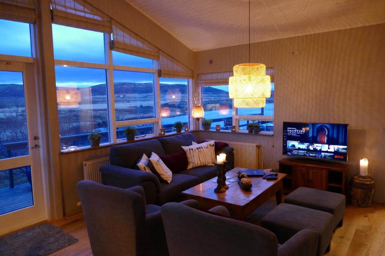 Lax-A Asgardur Cottages Selfoss Bagian luar foto